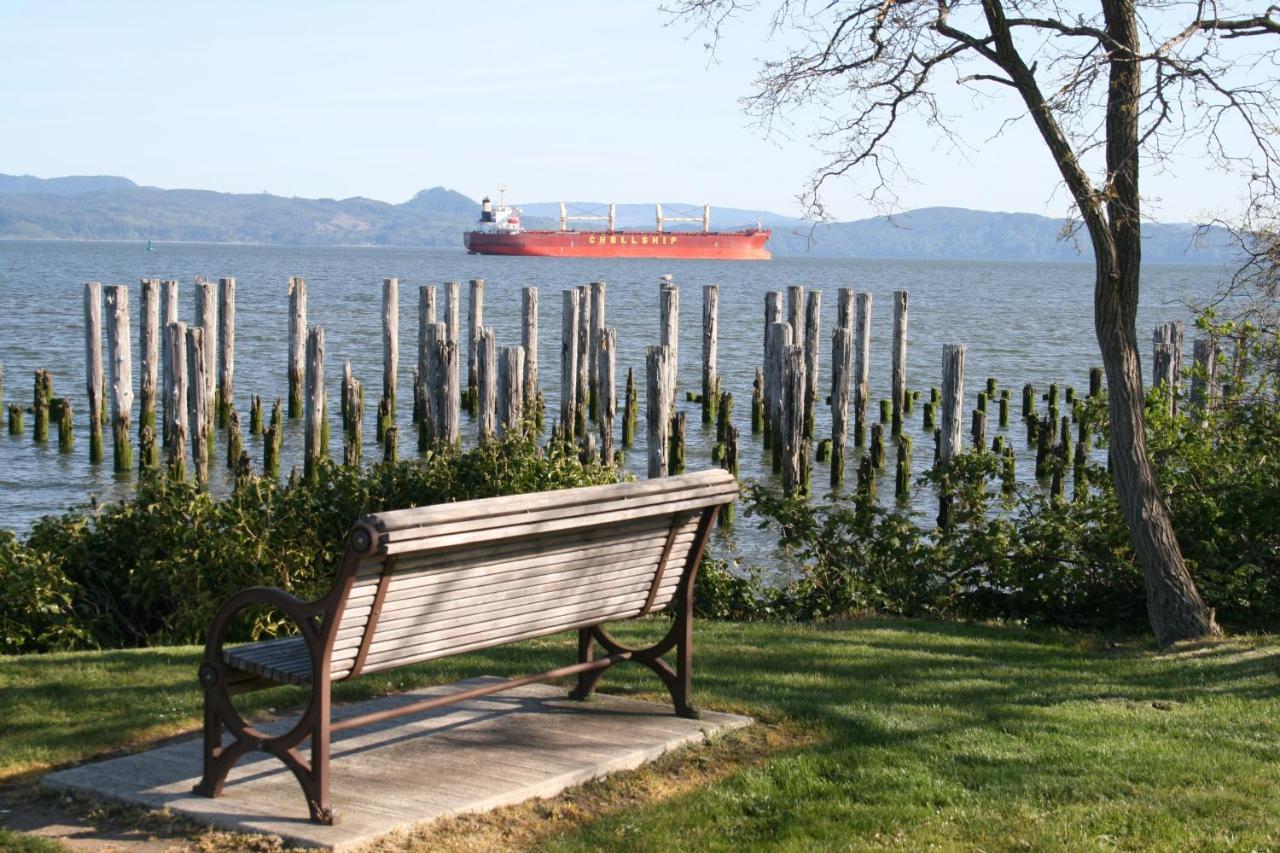 Clementine'S Guest House & Vacation Rentals Astoria Bagian luar foto
