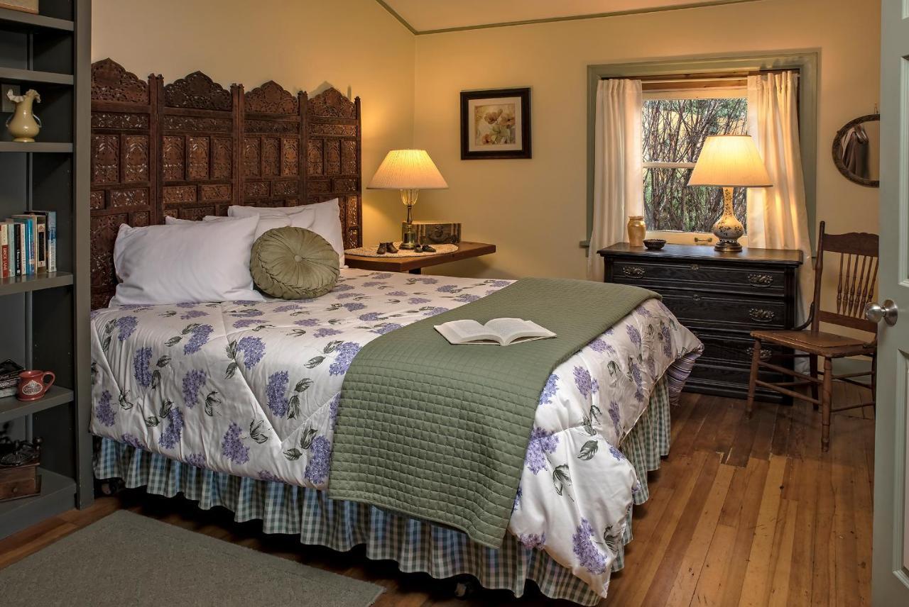 Clementine'S Guest House & Vacation Rentals Astoria Bagian luar foto