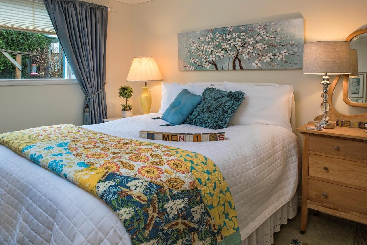 Clementine'S Guest House & Vacation Rentals Astoria Bagian luar foto