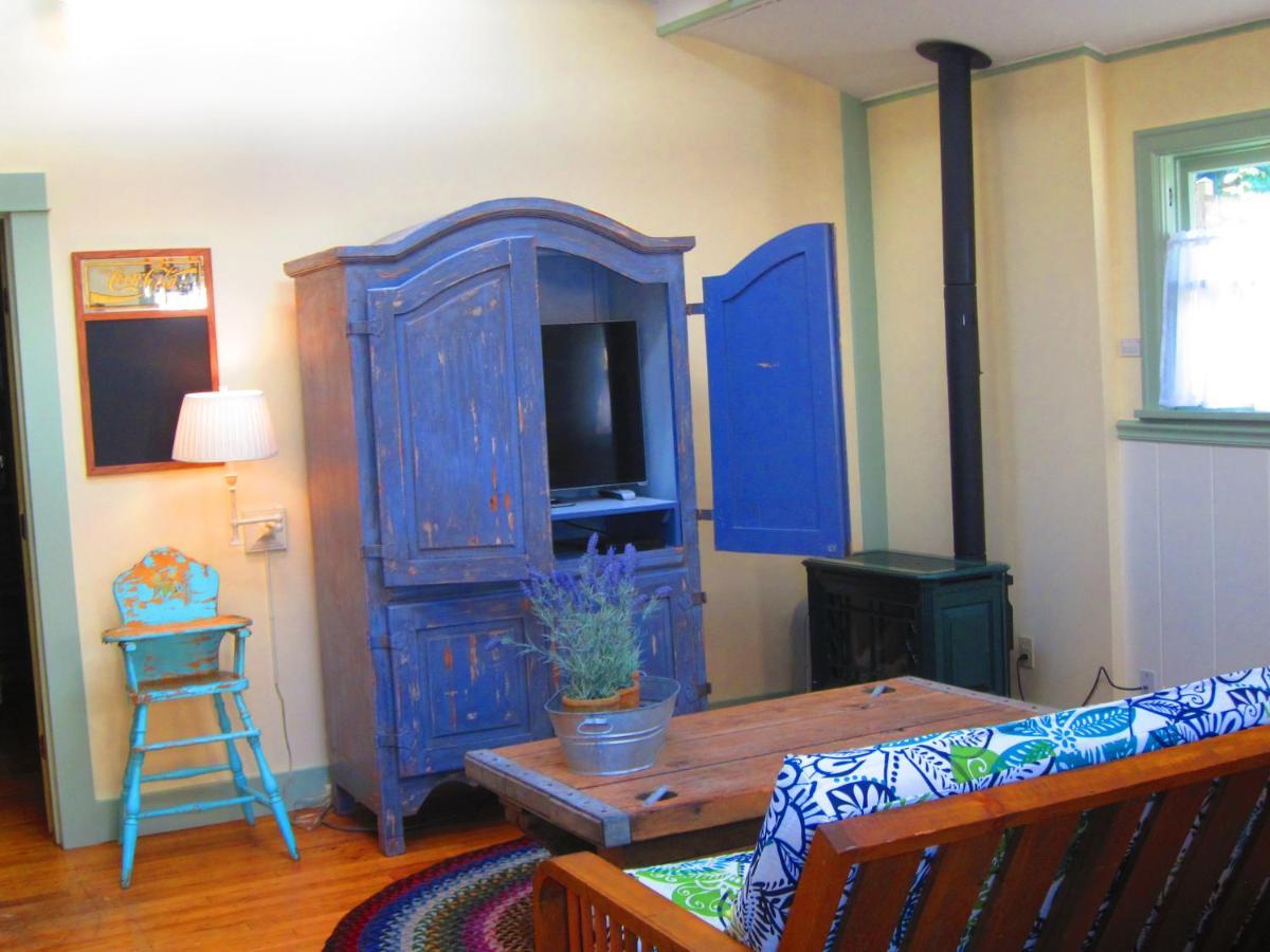 Clementine'S Guest House & Vacation Rentals Astoria Bagian luar foto