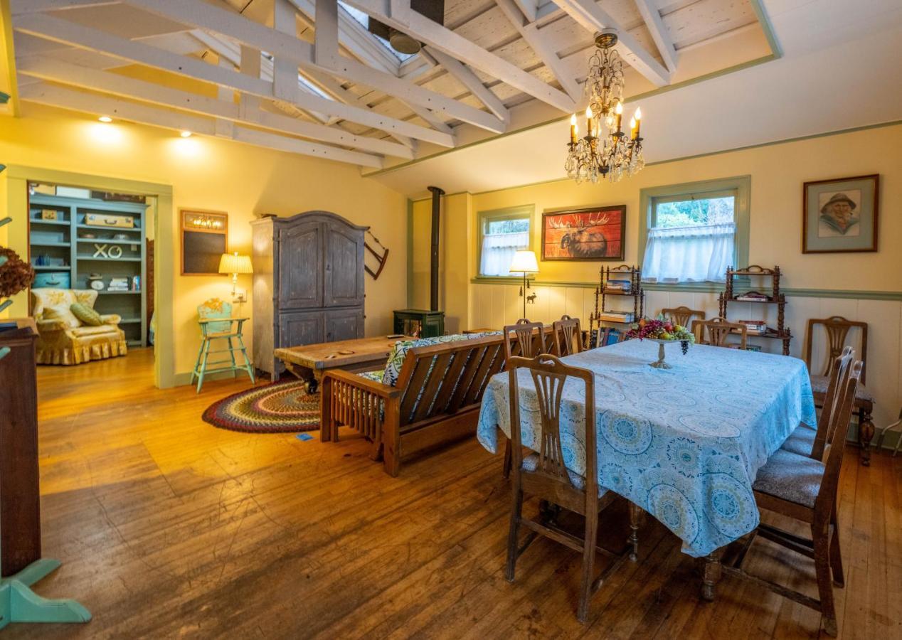 Clementine'S Guest House & Vacation Rentals Astoria Bagian luar foto