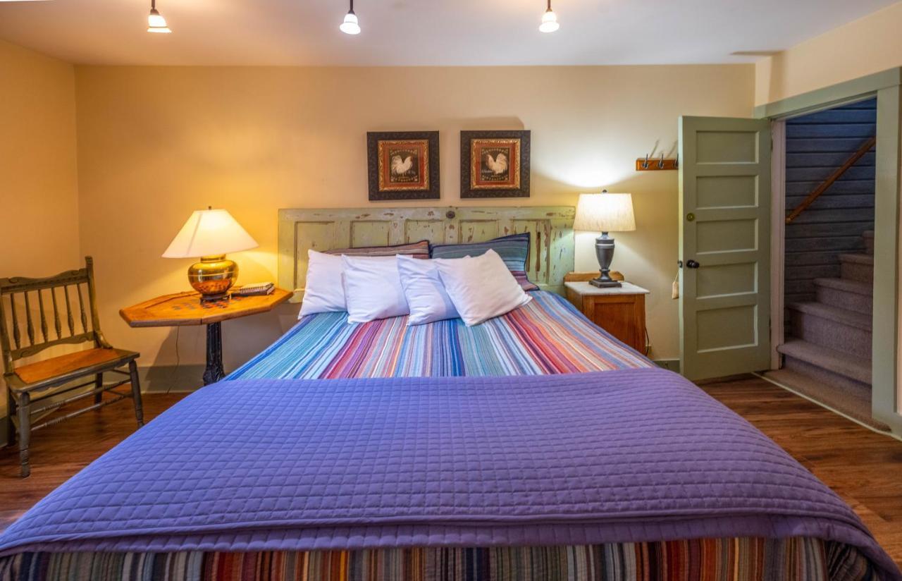 Clementine'S Guest House & Vacation Rentals Astoria Bagian luar foto
