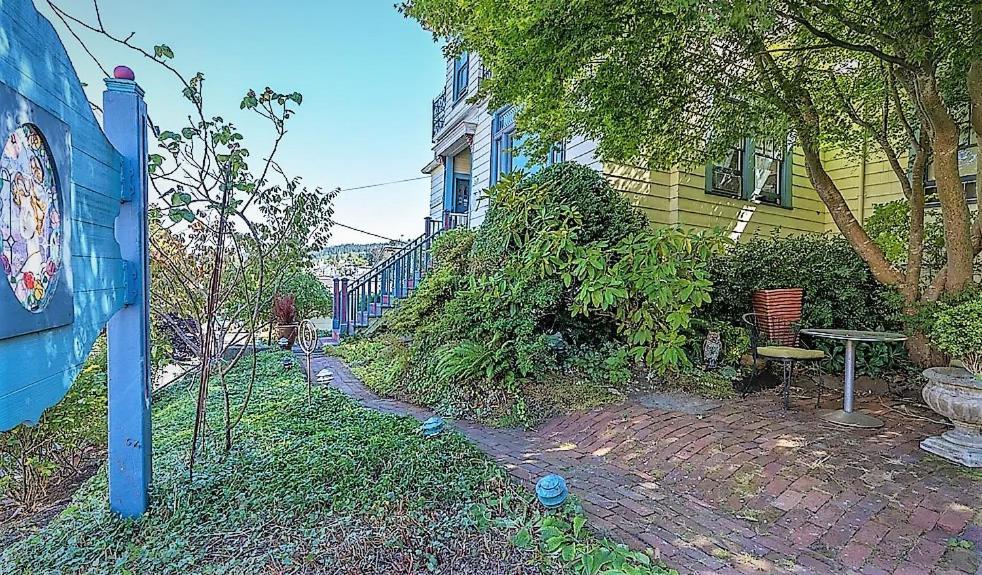 Clementine'S Guest House & Vacation Rentals Astoria Bagian luar foto